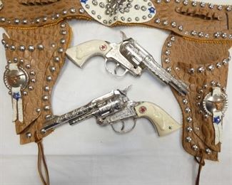 VIEW 3 TEXAN JR HOLSTER SET W/ PISTOLS