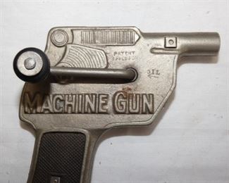 VIEW 2 CLOSEUP TOY GUN
