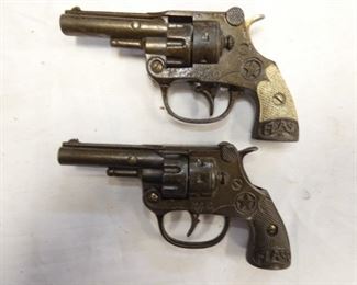 VIEW 2 HUBLEY PISTOLS