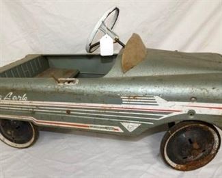 AMF SKYLARK PEDAL CAR