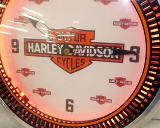 VIEW 4 21IN HARLEY NEON CLOCK