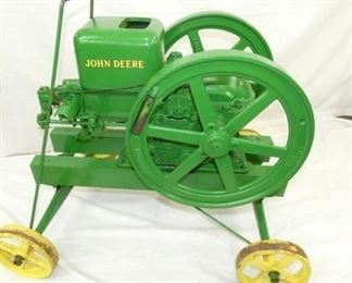 John Deere 1/2HP HIT & MISS ENGINE