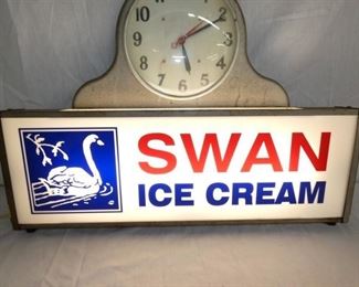 VIEW 3 SWAN LIGHTUP SIGN