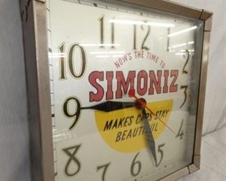 VIEW 3 SIDE VEIW SIMONIZ CLOCK