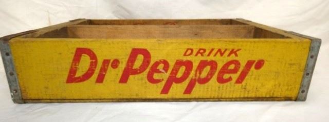 DR. PEPPER WOODEN CRATE