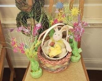 Super cute Easter decorations!