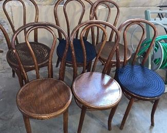 Set of 6 bentwood chairs! Timeless design and currently trending!