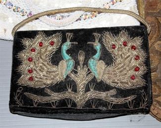 Vintage Ladies Handbags, Assorted Sizes And Styles, Qty 5