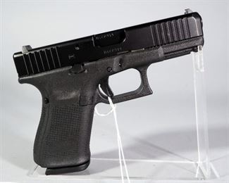 Glock 19 Gen 5 9x19 Pistol SN# BSCP391, NIB, Extra Back Straps, 3 Total Mags, Speed Loader And Paperwork, In Hard Case