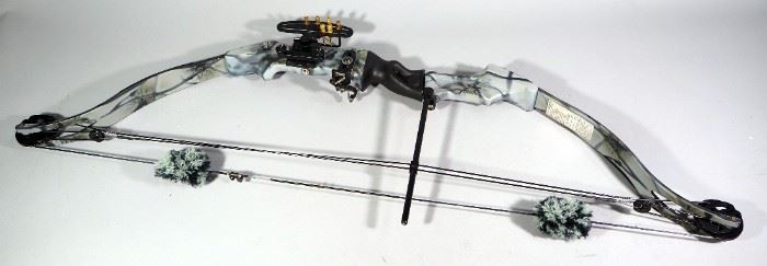 Jennings Gale Force Compound Bow, 31" Draw Length, 80# Draw Weight, With Quiver, Arrows, Extra Broadheads, And More, In Bow Guard Hard Case