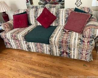 Comfy Rolled Arm Sofa with Pillows
