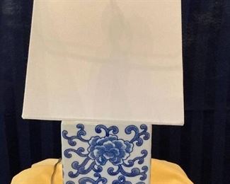 Ralph Lauren Chinese Porcelain Floral Blue Lotus Mandarin with Shade