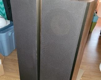 $1200.00, B&W Bowers and Wilkins matrix 803 speakers VG condition
