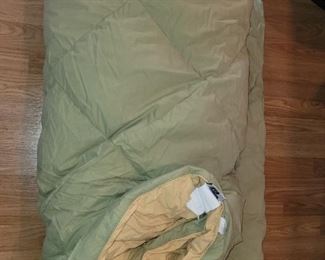 $20.00, The company store F/Q down throw