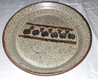 $12.00, Studio art Pottery 10" pie dish