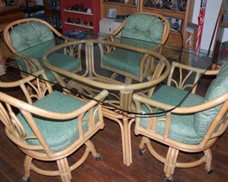 Glass Top Ratan / Bamboo Table & Chairs for indoors or Patio