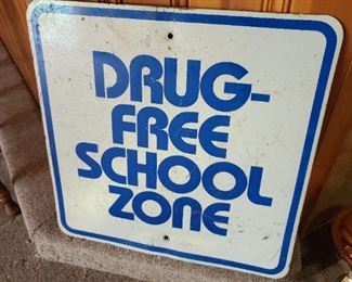 Drug-Free School Zone Sign