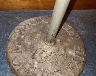 ORIGINAL & VERY RARE New Work World's Fair 1939 Cast Iron Pole Rope Stand Holder (2 Available)