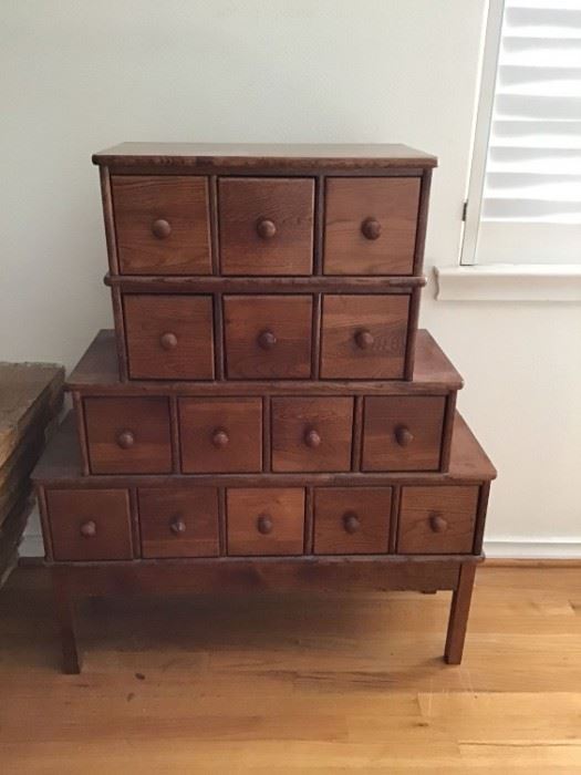 Apothecary Cd Storage Matttroy