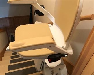 Acorn Stairlift Chair-still installed for customers' inspection-will sell early to allow for dismantling prior to sale