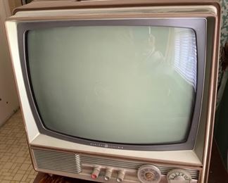 Vintage GE Accent-Line Television