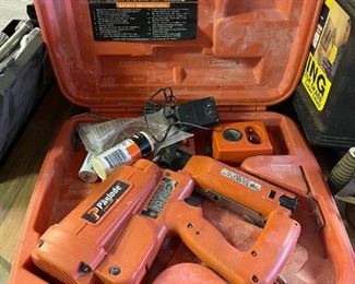 PASLODE Cordless Finish Nailer