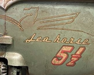 Vintage JOHNSON 5 1/2 HP Sea Horse Outboard Boat Motor