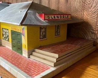 Vintage MARX GLENDALE All Tin Metal Lithograph Train Station O Gauge Building
