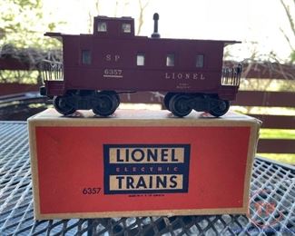 LIONEL Trains 6357 Caboose