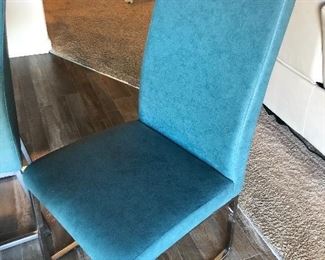 Dining room chair, blue