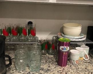 Set of 12 vintage watermelon glasses, set of 4 vintage root beer mugs, dishes 