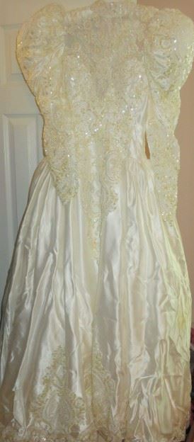 Vintage Wedding Gown Size Small