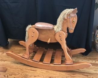 smaller hobby horse