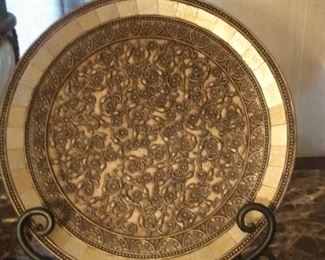 Decorative plate