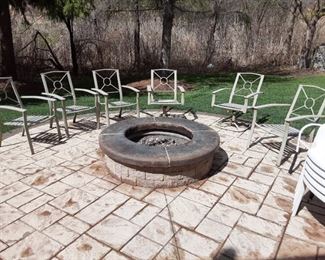 Aluminum patio furniture chairs $7 each