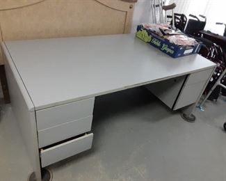 Formica laminated office desk $10