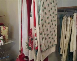 Vintage Holiday Linens
