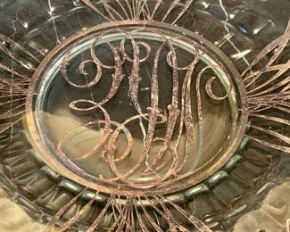 Detail, some loss to silver on monogram