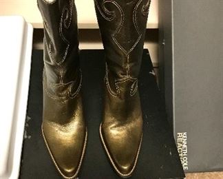 Kenneth Cole Reaction Boots