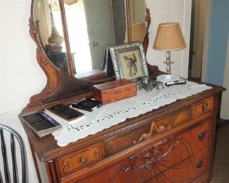 1930's chest of drawers with mirror