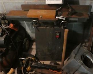 Joiner and Air compressor