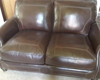 Leather loveseat in great condition