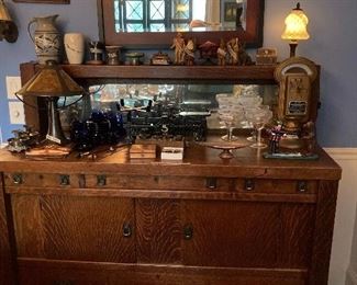 Mission oak
Buffet