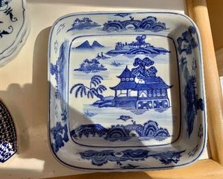 $20 Blue and white teagarden dish, trinket box.  Made in China.  2"H; 8"W; 8"D 
