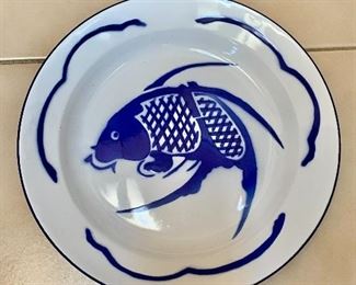 $20 - Enameled tin fish plate.  10" diam. 