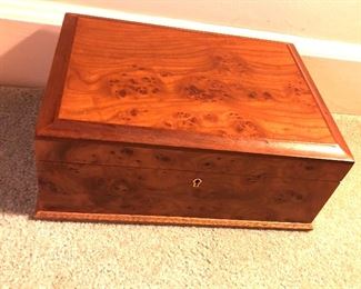 $25 Wood box 