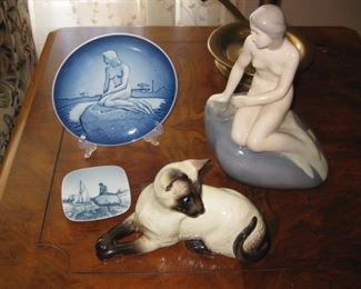 Royal Copenhagen plates; "Mermaid on the rock", Persian kitty