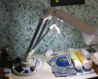 Ott-lite sewing magnifier light