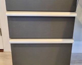 Item 236:  Filing Cabinet - 14.5"l 20.5"w x 27.5"h: $125