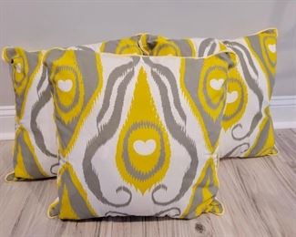 Item 263:  Lot of Decorative Pillows - Yellow and Gray:  $30